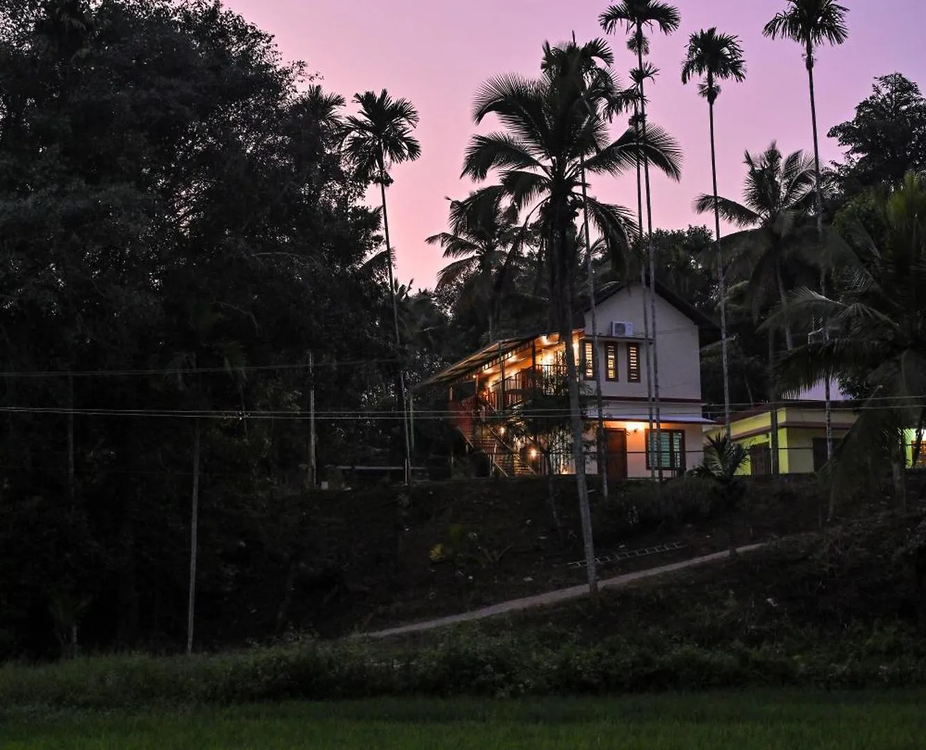 Cofygram Cottages Wayanad